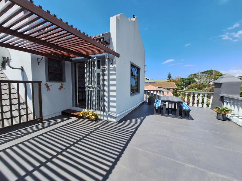 4 Bedroom Property for Sale in Fraaiuitsig Western Cape